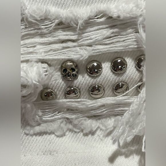 Just Cavalli Distressed White Denim Shorts with Skull and Stud Detail - Size 31 - Picture 9 of 9